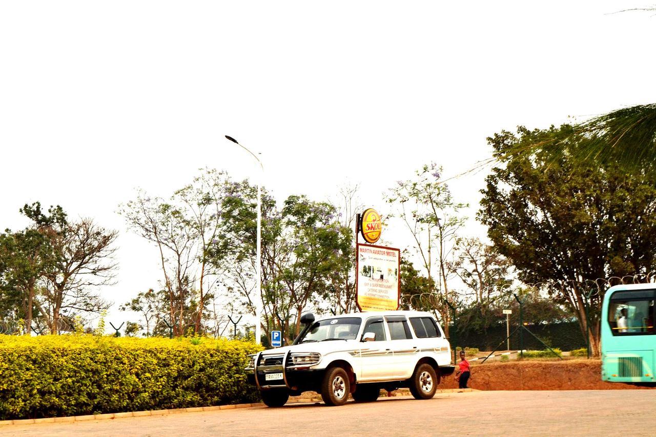 Martin Aviator Hotel Kigali Extérieur photo